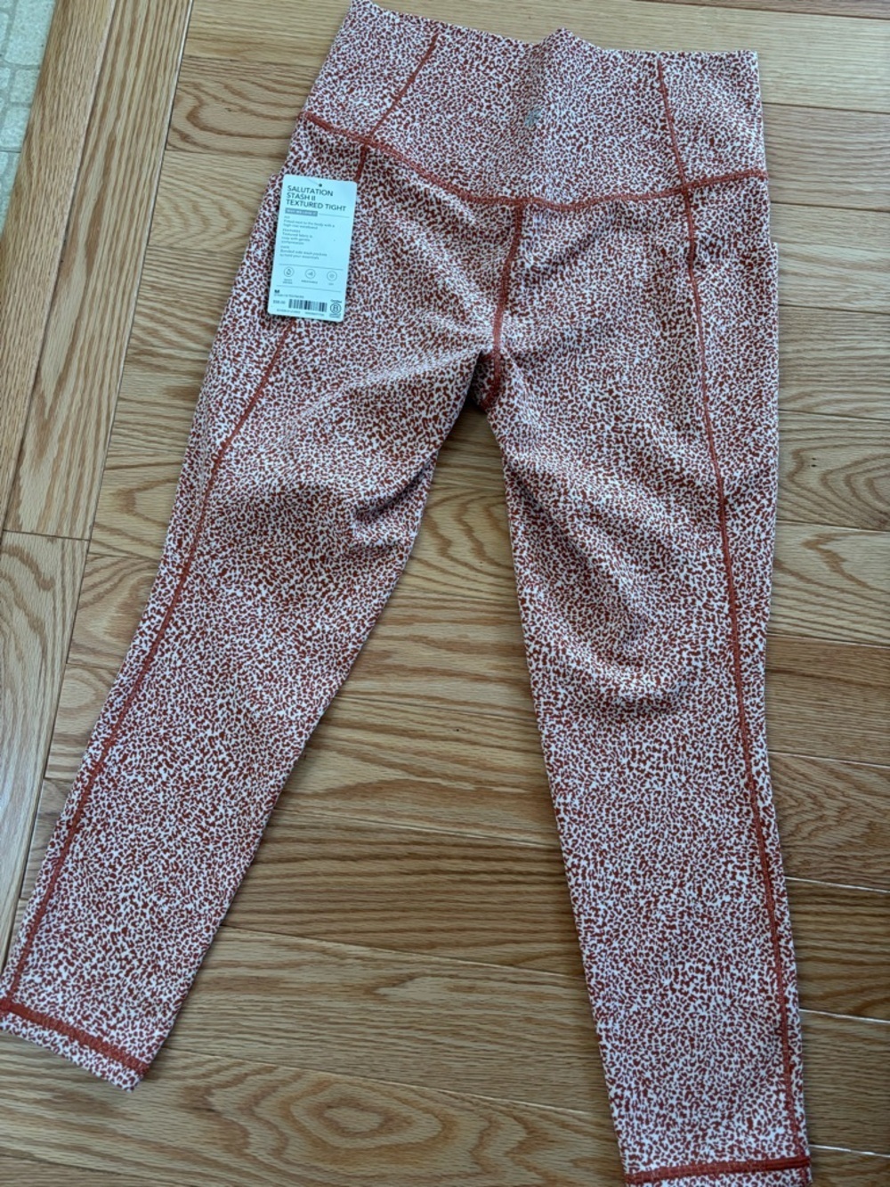 Athleta Salutation Stash High Rise 7/8 Legging NWT